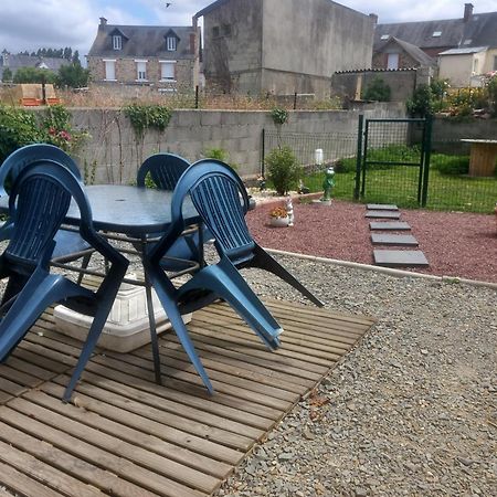 Gite The Georgette House Villa Pontorson Exteriör bild